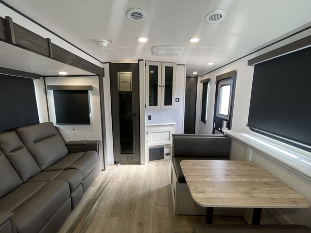 2026 Coachmen Northern Spirit 2560RK — photo 3 of 8