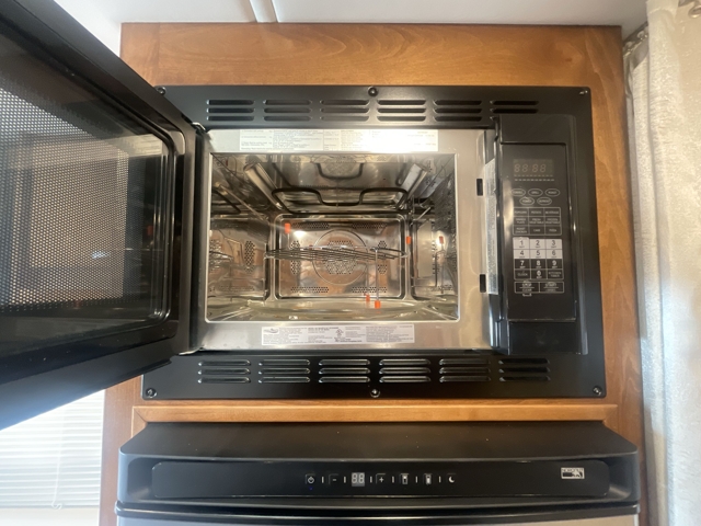 2022 Renegade Villagio 25FWS — photo 5 of 8