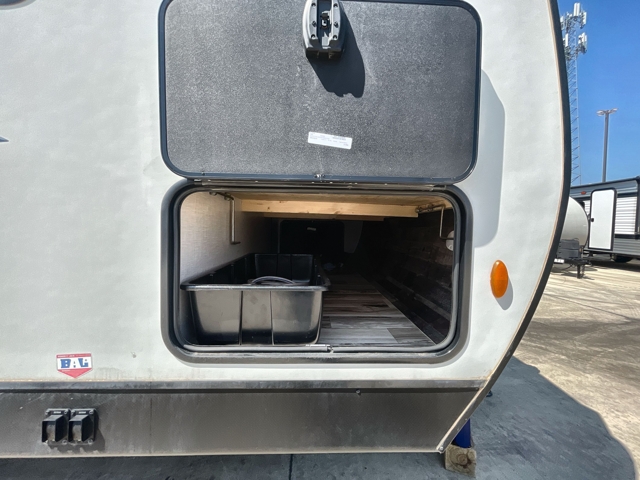 2023 Venture RV Sporttrek 291VTQ — photo 3 of 8