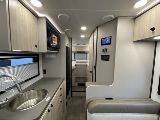 2026 Entegra Coach Condor 22T — photo 2 of 8