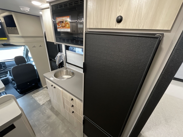 2026 Entegra Coach Condor 22T — photo 4 of 8