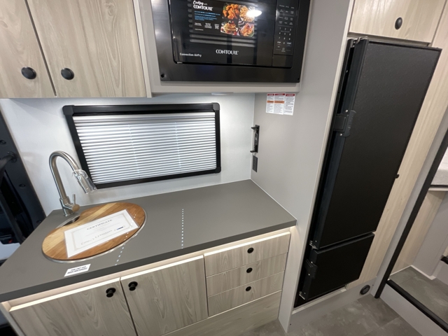 2026 Entegra Coach Condor 23S — photo 4 of 8