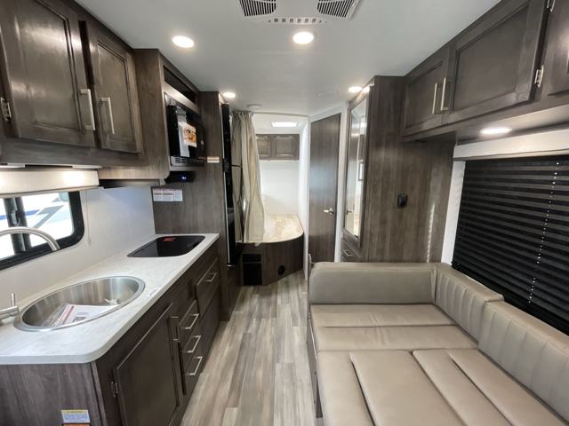 2026 Entegra Coach Odyssey SE 22EF — photo 3 of 8