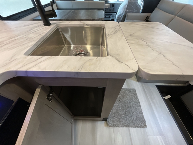 2026 Forest River Sunseeker LE 2950 — photo 8 of 8