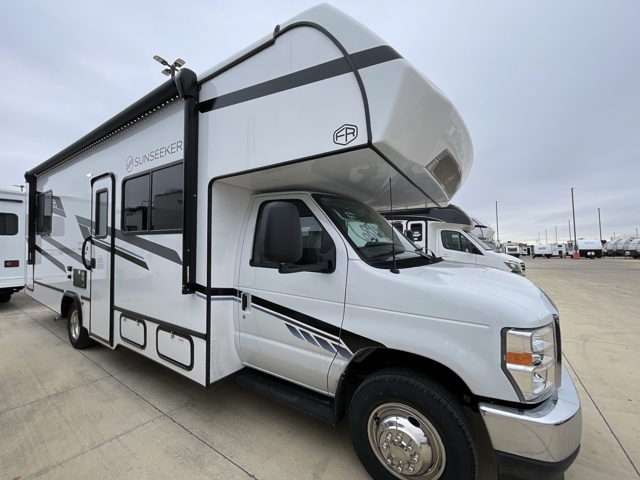2026 Forest River Sunseeker LE 2950 — photo 1 of 8
