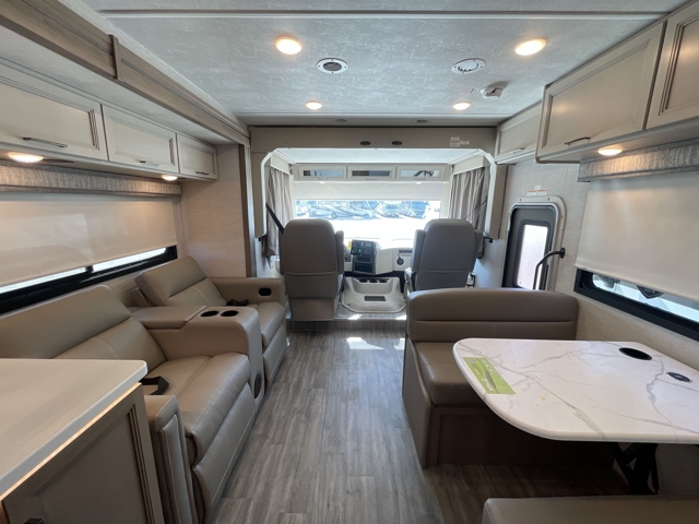 2026 Thor Ace 29D — photo 4 of 8