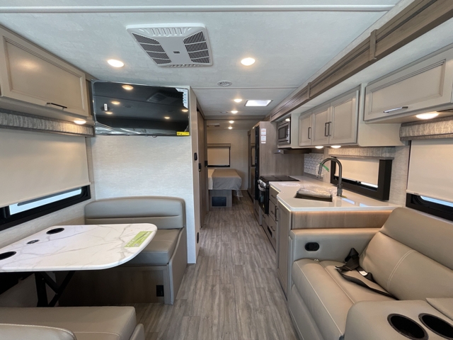 2026 Thor Ace 29D — photo 3 of 8