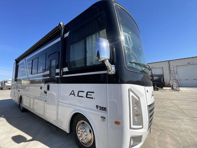 2026 Thor Ace 29D — photo 1 of 8
