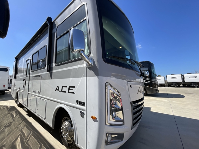 2026 Thor Ace 30C — photo 1 of 8