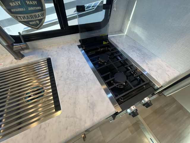 2026 Thor Four Winds 21ZF — photo 8 of 8
