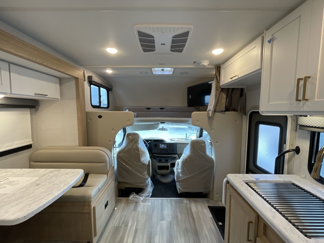 2026 Thor Four Winds 25ZF — photo 4 of 8