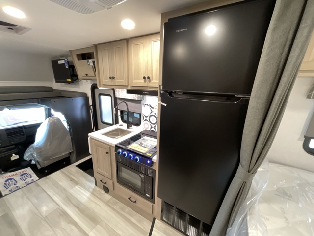 2026 Forest River Sunseeker LE 2150SC — photo 4 of 8