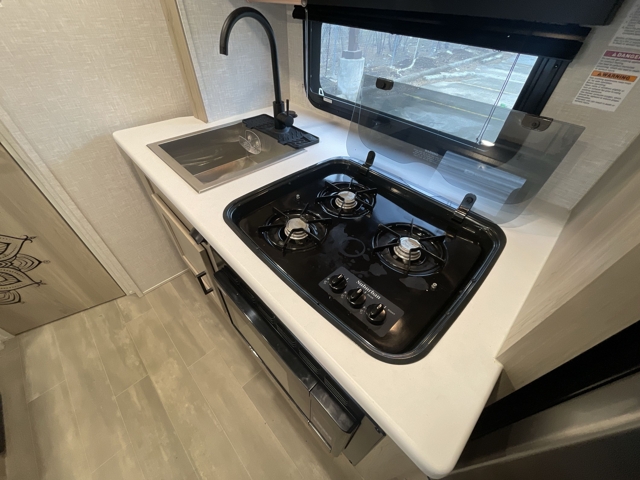2023 Forest River Flagstaff E-pro 19FBS — photo 6 of 8