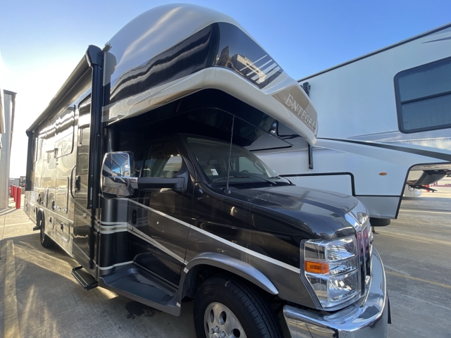 2025 Entegra Coach Esteem 27U — photo 1 of 8