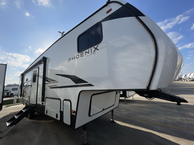 2025 Shasta Phoenix Lite 274BH — photo 1 of 8