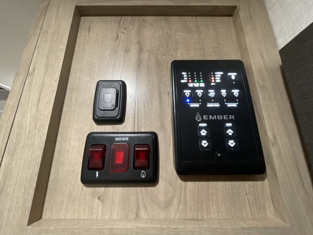 2023 Ember Touring 20FB — photo 3 of 8