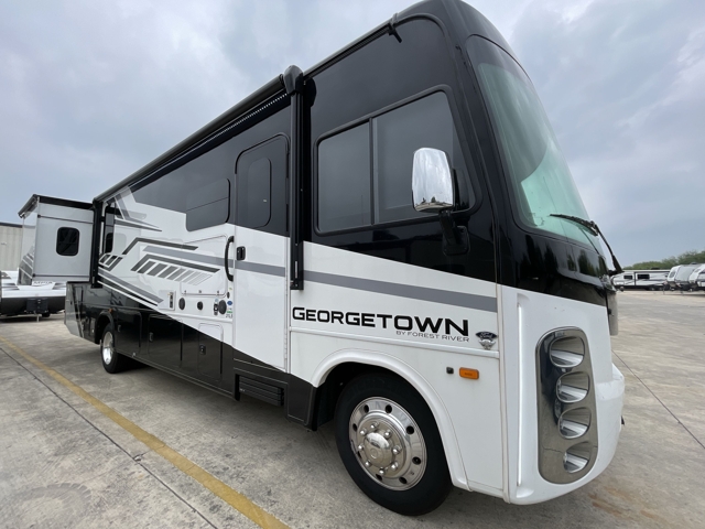 2024 Forest River Georgetown 5 Series 31L — photo 1 of 8