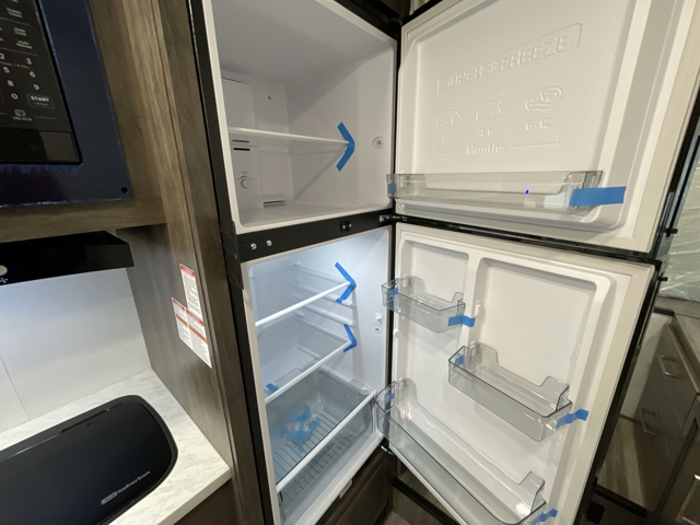 2026 Entegra Coach Odyssey SE 22TF — photo 7 of 8