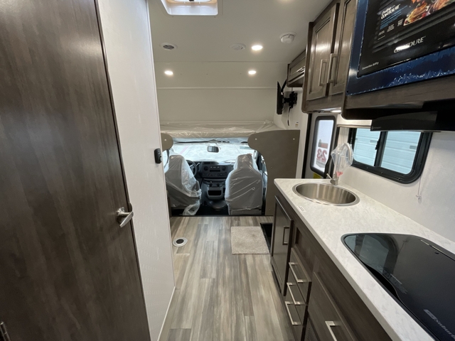 2026 Entegra Coach Odyssey SE 22TF — photo 4 of 8