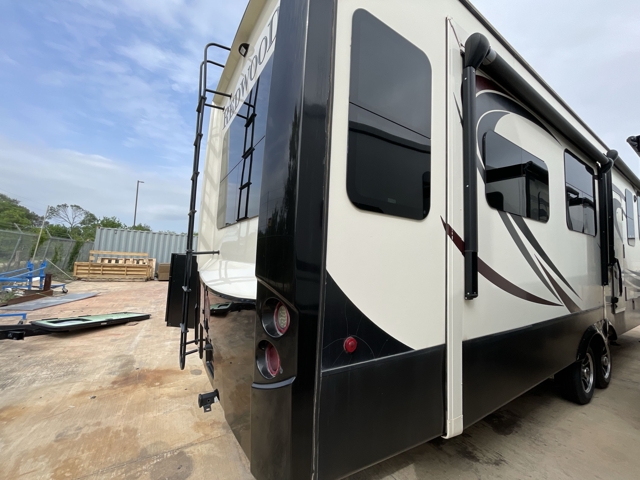 2018 Crossroads Redwood 3881ES — photo 7 of 8