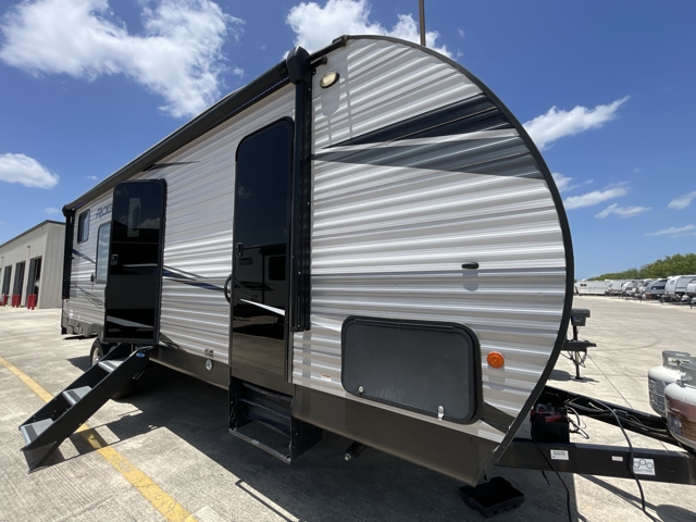 2022 Forest River Rogue 25V — photo 1 of 8