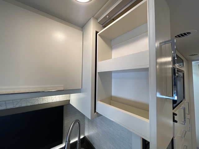 2020 Tiffin Wayfarer 25RW — photo 8 of 8