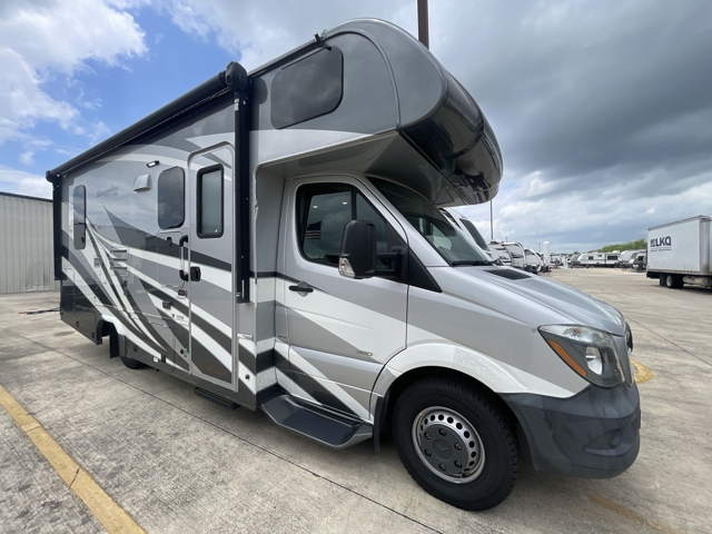 2017 Forest River Sunseeker MBS 2400R — photo 1 of 8