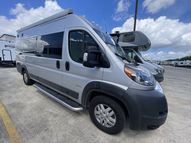 2022 Jayco Swift 20A — photo 1 of 8