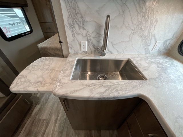 2022 Grand Design Imagine 2600RB — photo 7 of 8