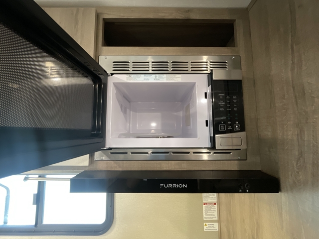 2021 Grand Design Imagine 2800BH — photo 8 of 8