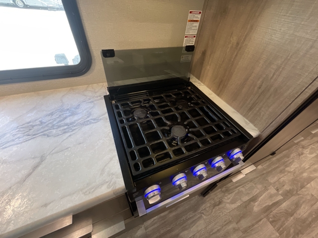 2021 Grand Design Imagine 2800BH — photo 7 of 8