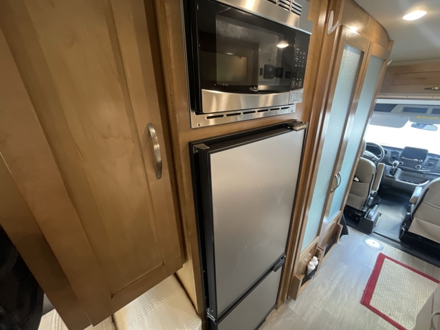 2021 Coachmen Beyond 22D — photo 7 of 8