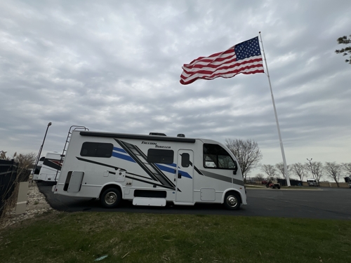 RV carousel image 1