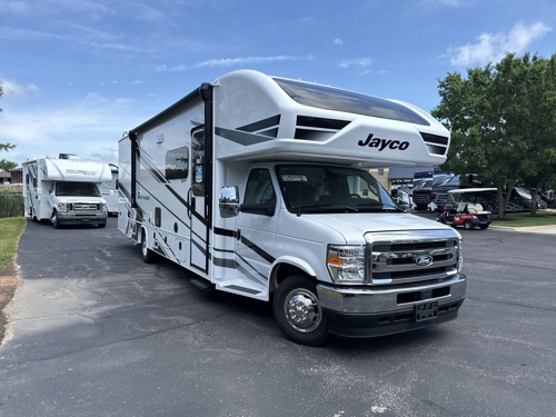 RV carousel image 1