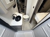 bathroom-2 thumbnail