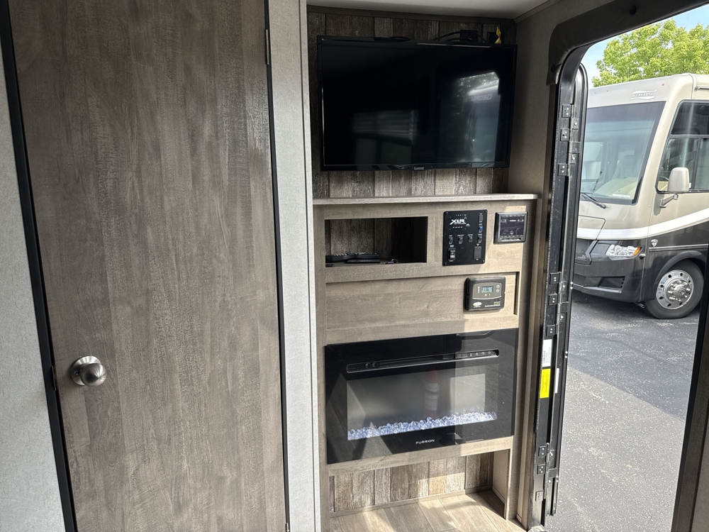 entertainment-center