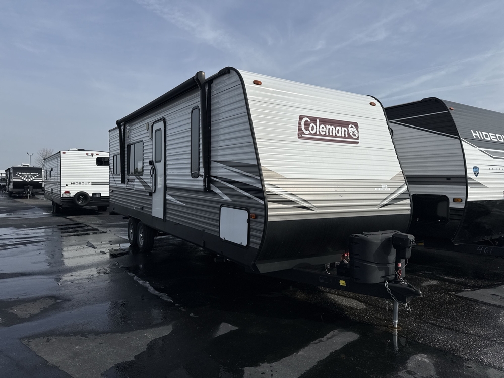 Retail Value Of A2019 Coleman Tq 30o Travel Trailernull