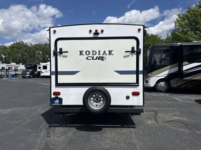 2019 Dutchmen Kodiak Cub 179E — photo 8 of 8