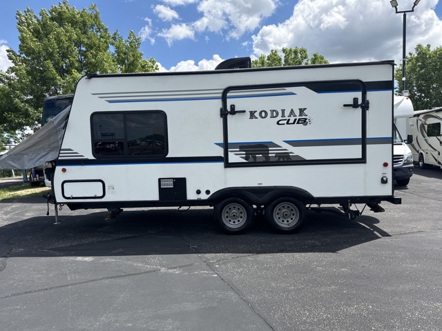 2019 Dutchmen Kodiak Cub 179E — photo 7 of 8