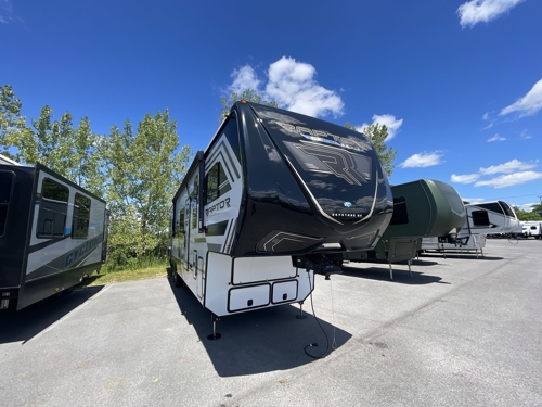 RV carousel image 1