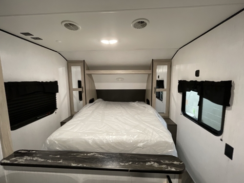 RV carousel image 1