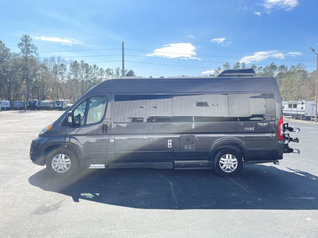 2022 Roadtrek Roadtrek Chase — photo 5 of 6