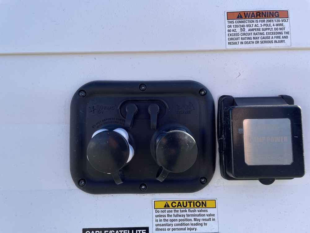 water-center-convenience-station