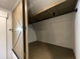 bedroom-closet