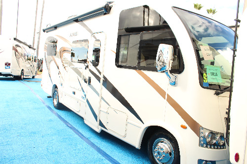 New Or Used Thor Axis 24 1 Rvs For Sale Camping World Rv Sales