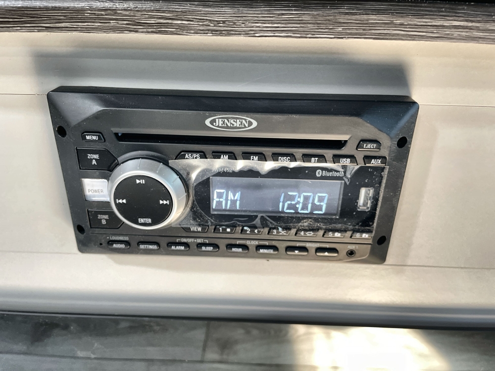 indoor-radio