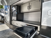 outside-kitchen thumbnail