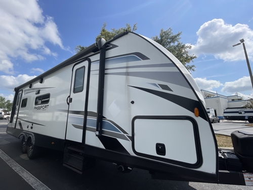 RV carousel image 1