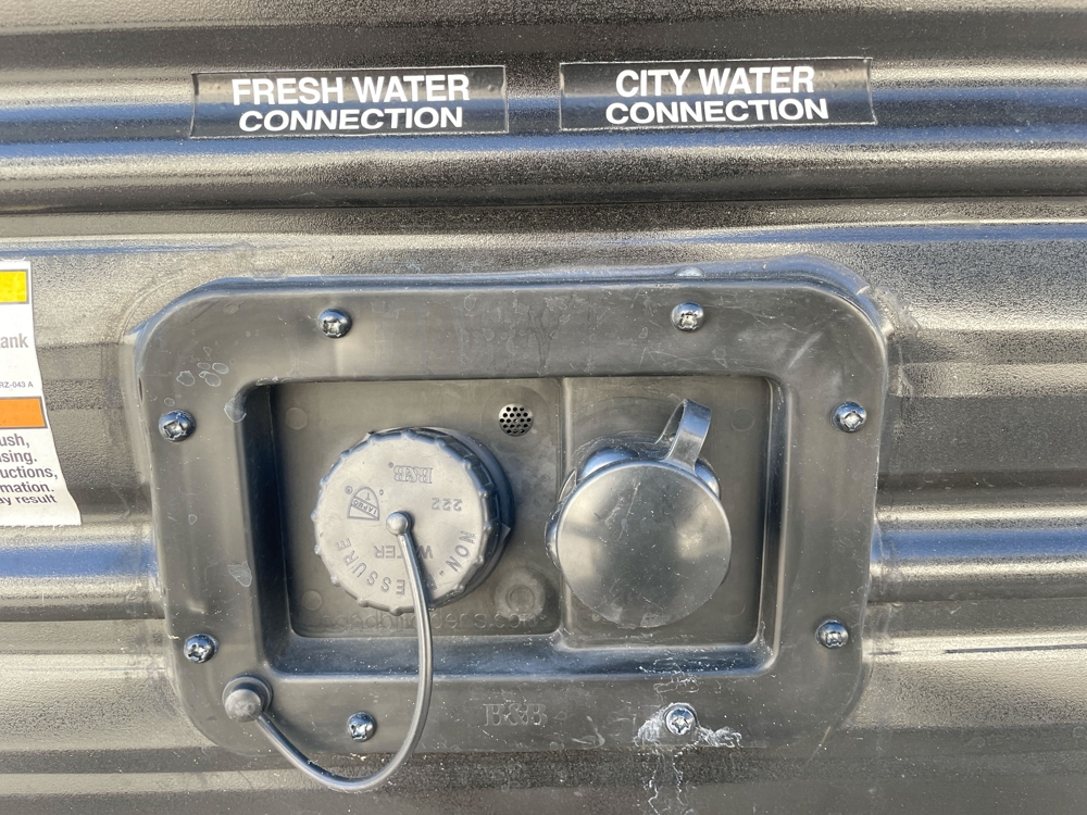 water-center-convenience-station