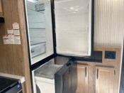 fridge-open thumbnail